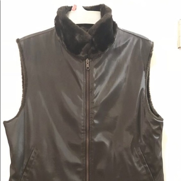 Vest - Picture 2 of 2